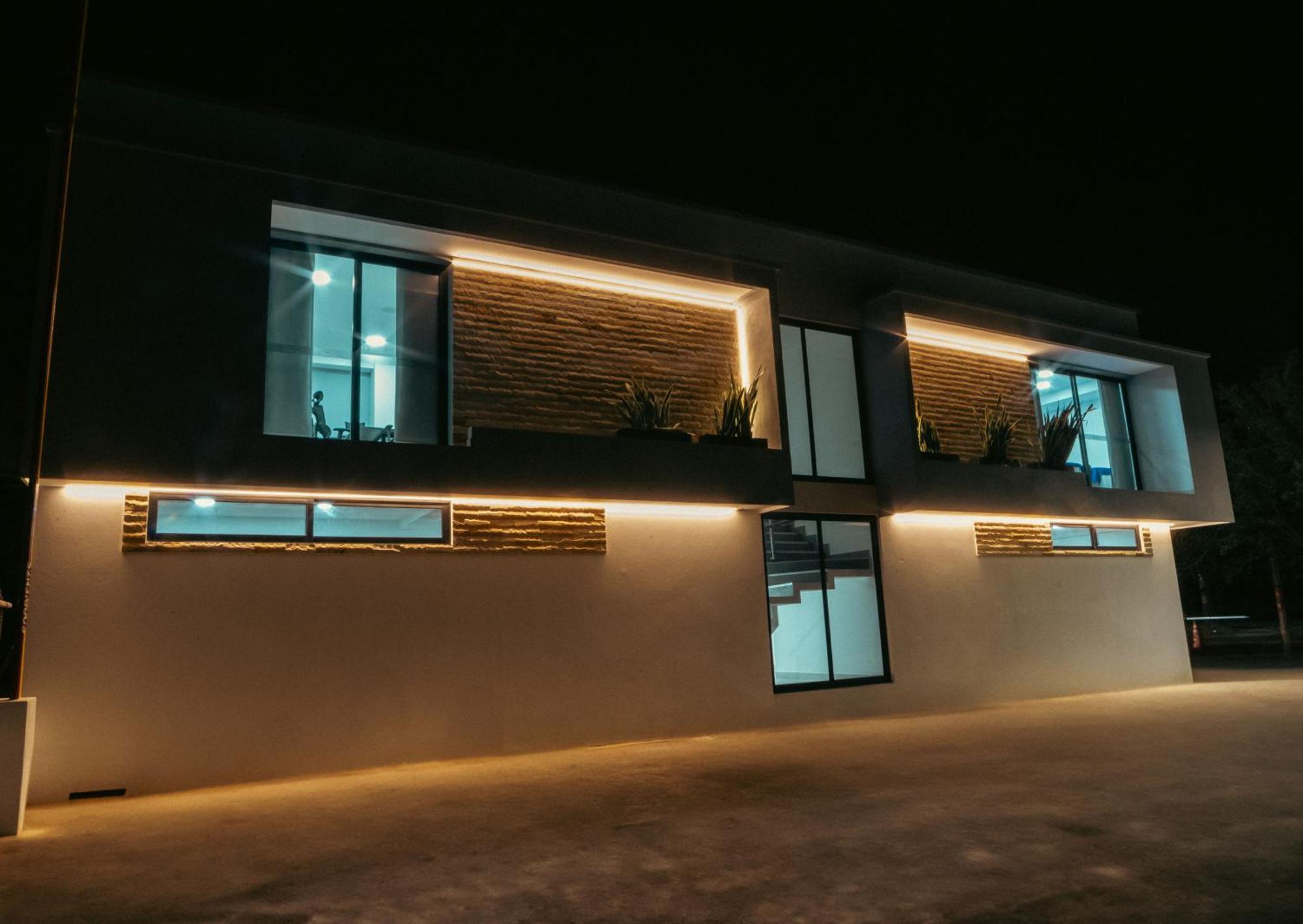 Hotel El Aeropuerto San José del Guaviare Exteriör bild